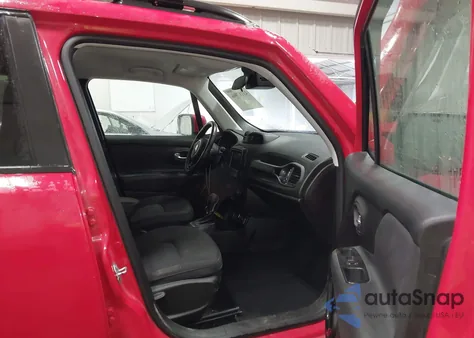 2019 Jeep Renegade Altitude 4X4 из США, поврежденный, VIN ZACNJBBBXKPJ77422